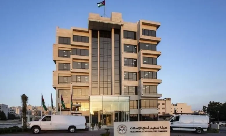 تنظيم قطاع الاتصالات تحذّر من التعامل مع خدمات التوصيل غير المرخصة. 526830 4 1701930807
