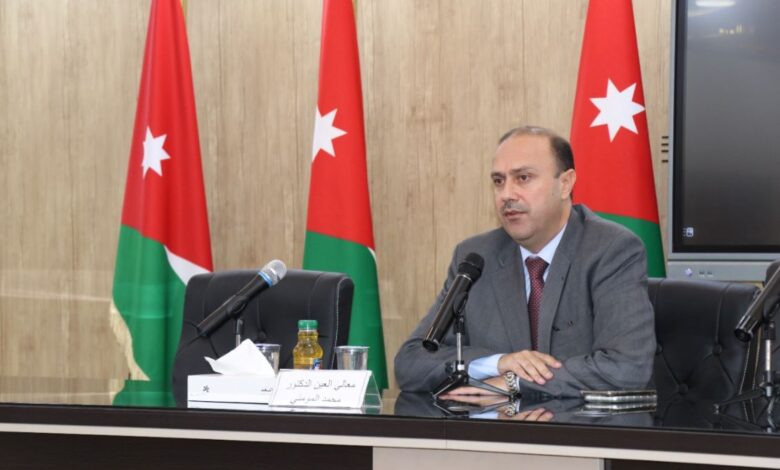 المومني يدعو الجامعات لإطلاق منصات رقمية لتدريب الطلبة على إنتاج محتوى علمي توعوي 63802141609823825922
