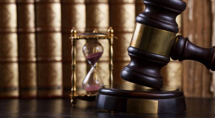 20 عاماً سجناً لأب قتل ابنه في عمان بسبب خلافات مالية. 681b20fc90c161746608380