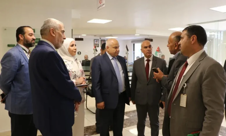 وزير العمل يؤكد ضرور تطوير وتفعيل الخدمات الإلكترونية في الضمان الاجتماعي. 71725bc2 a4ff 46ae 88e6 851ae748523a