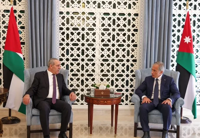 رئيس الوزراء: التصدي لتهجير الفلسطينيين وتثبيتهم على أرضهم أولوية أردنية قصوى Gqqu8WmWsAAX4pZ