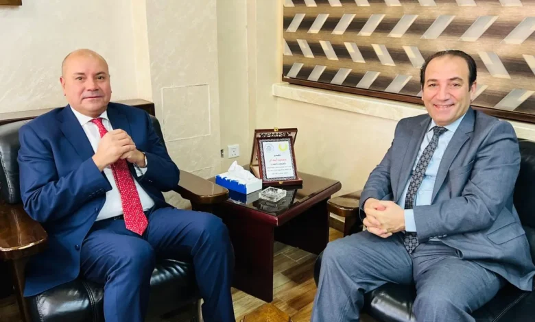 وزير الشؤون السياسية والبرلمانية يلتقي نقيب مقاولي الإنشاءات الأردنيين. IMG 20250506 WA0382