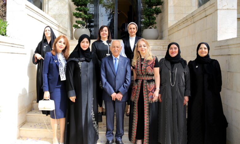 تعزيز الشراكة النسائية بين الأردن والإمارات: رئيس الديوان الملكي يلتقي مجلس سيدات الأعمال WhatsApp Image 2025 05 27 at 11.33.42 AM