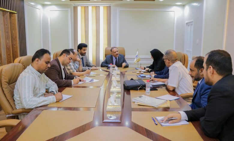 اليمن تُسرّع تنفيذ مشروع ميناء سقطرى الاستراتيجي بدعم كويتي WhatsApp Image 2025 05 30 at 10.51.17 PM