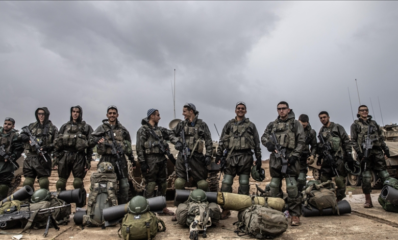 جيش الاحتلال يسحب لواء المظليين من الجبهة الشمالية مع سوريا لتوسيع الحرب في غزة. thumbs b c b89e86e429c51be1b0a45b9fa53de09b