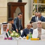 يرجى عدم اجراء اي تعديل على القالب ....تصميم موقع مع خلفية - 10