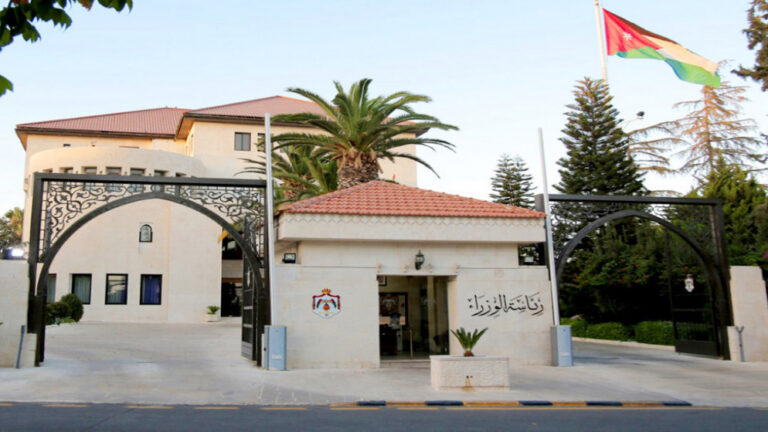 ef104a627ff9a9aba8bbf3f4ca08a773