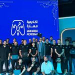 يرجى عدم اجراء اي تعديل على القالب ....تصميم موقع مع خلفية - 100